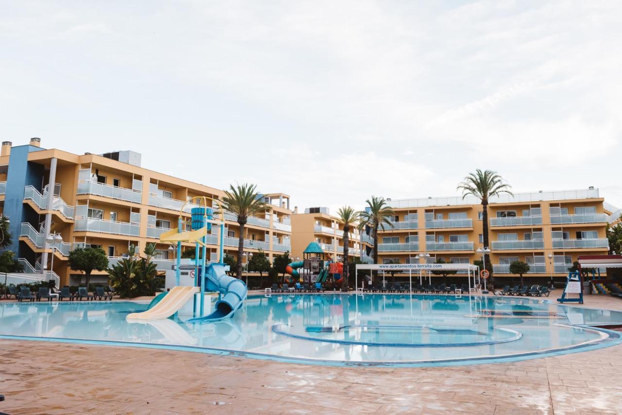Apartment Pool View
