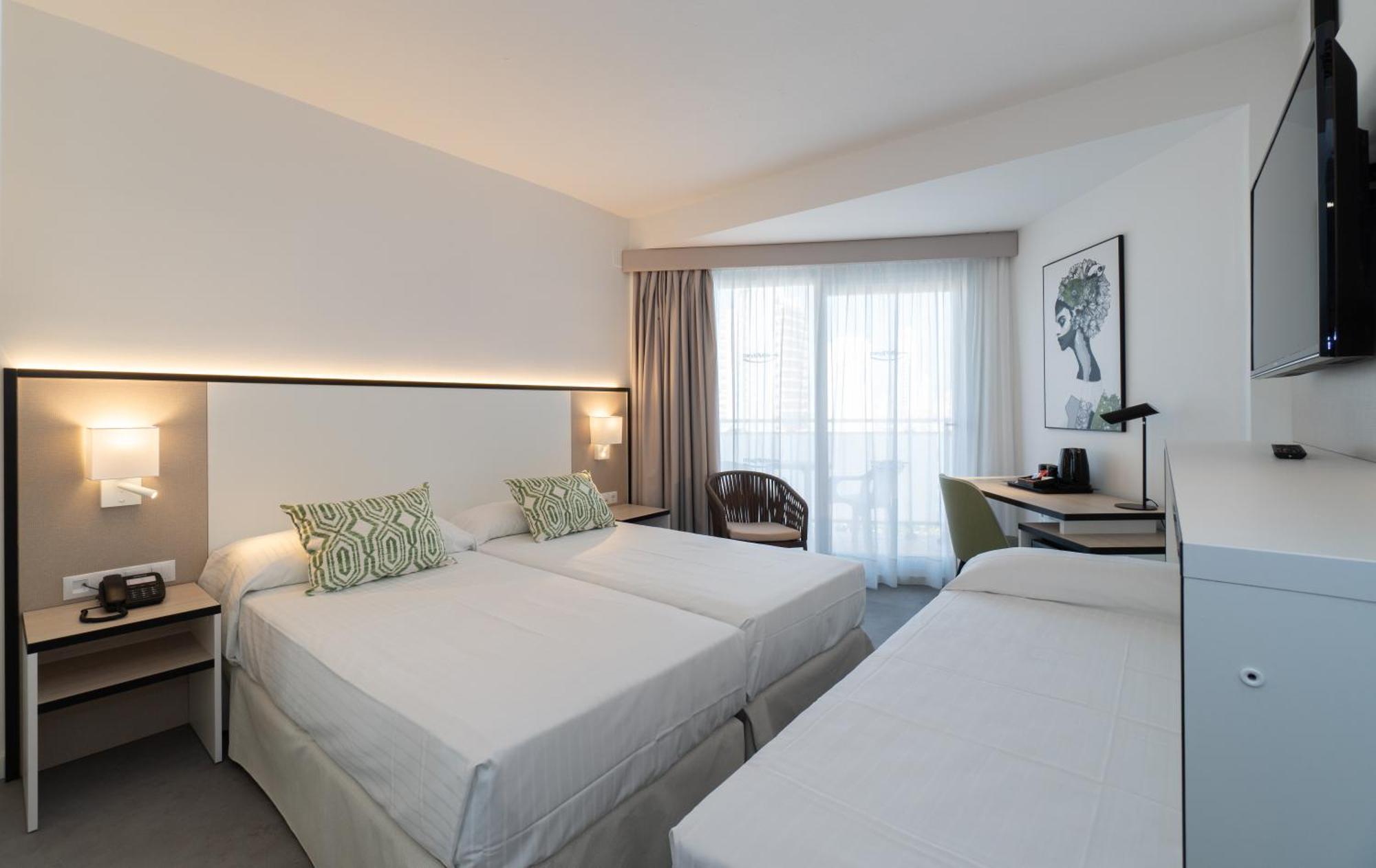 Twin Room with Balcony (3 Adults),1765166774:JPEG