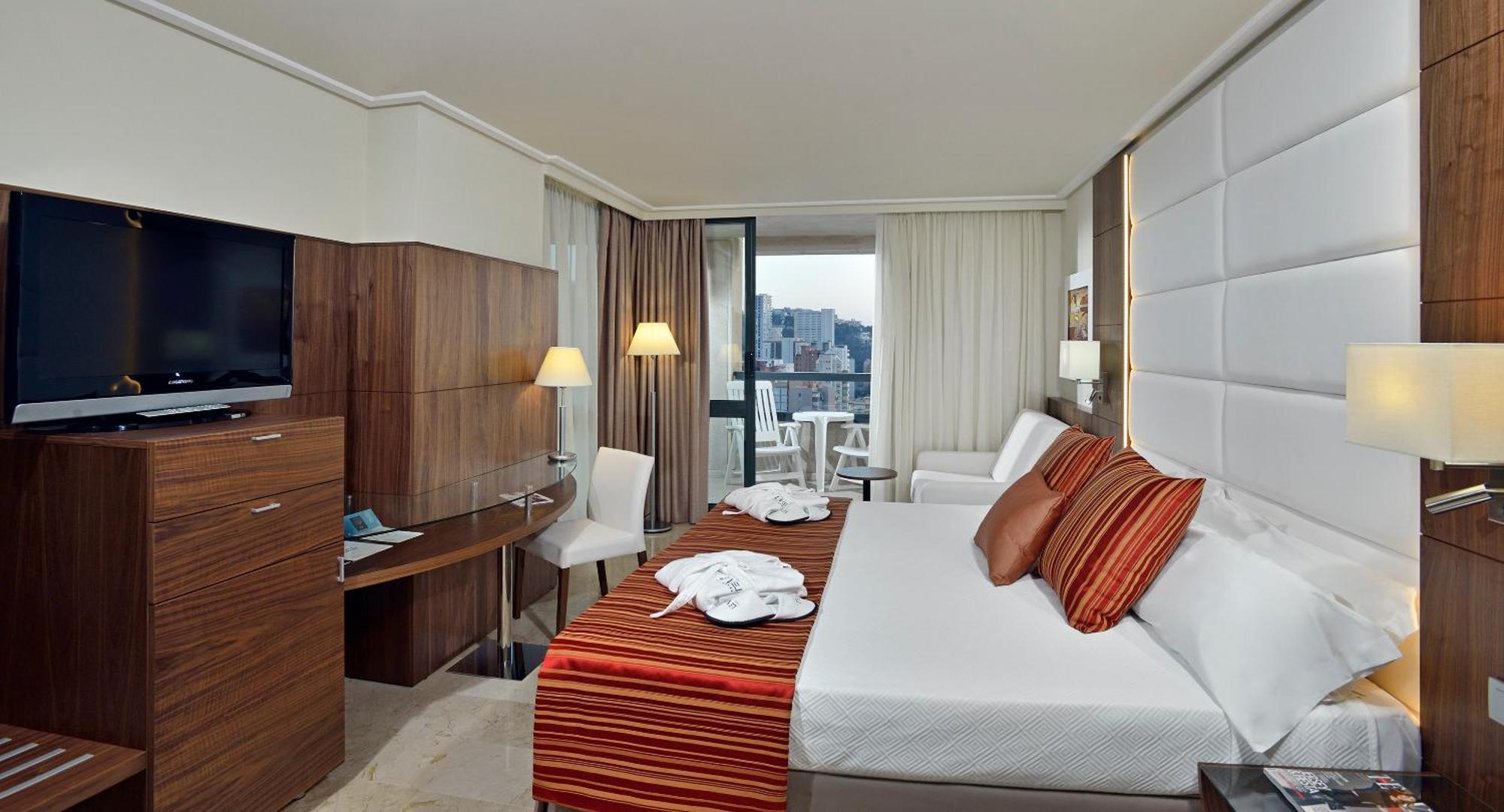 The Level Grand Premium Double Room with Executive Lounge Access,1431952384:JPEG
