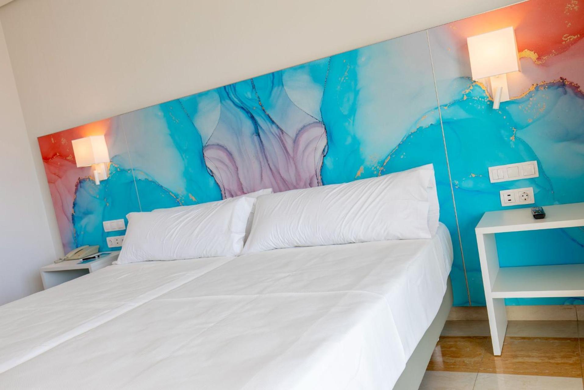 Premium Room (1 Adult),1133139288:JPEG