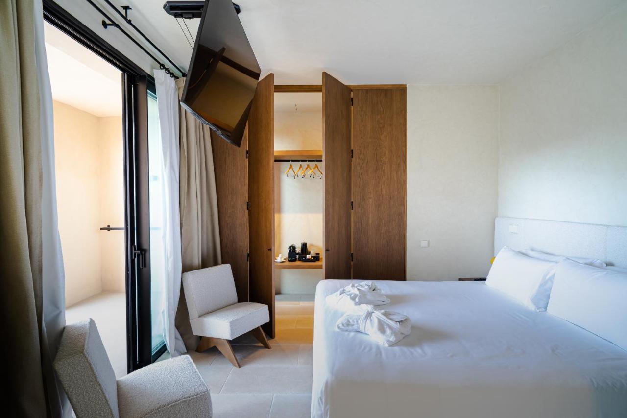 Open Sky Suite with Terrace and Sea View,1717062763:JPEG