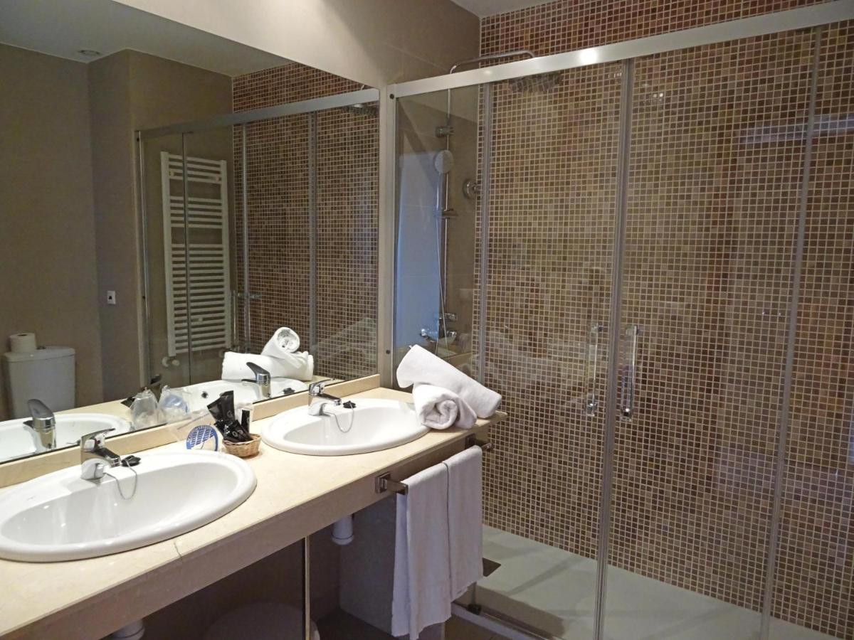 Junior Suite (2 Adults)