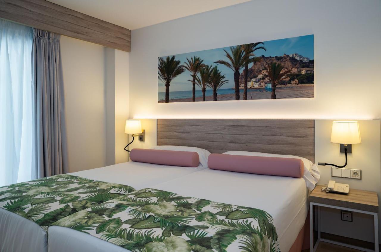 Double Room Avenue View