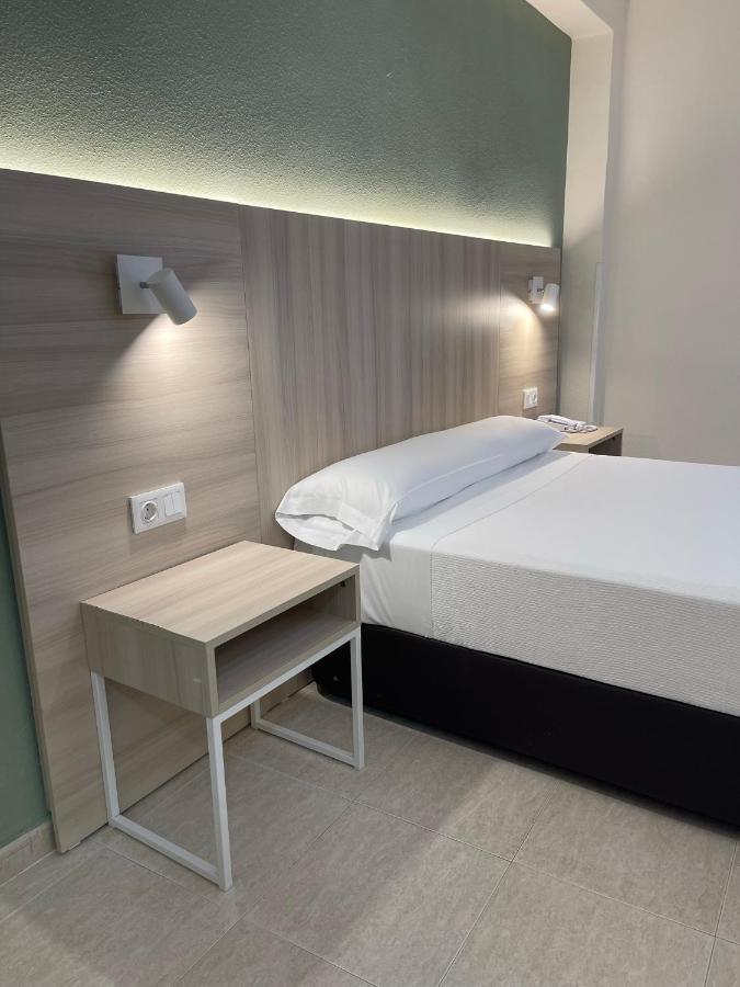 Budget Single Room