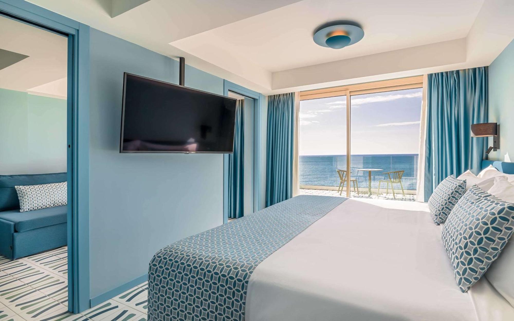 Junior Suite with Sea View,1523958166:JPEG