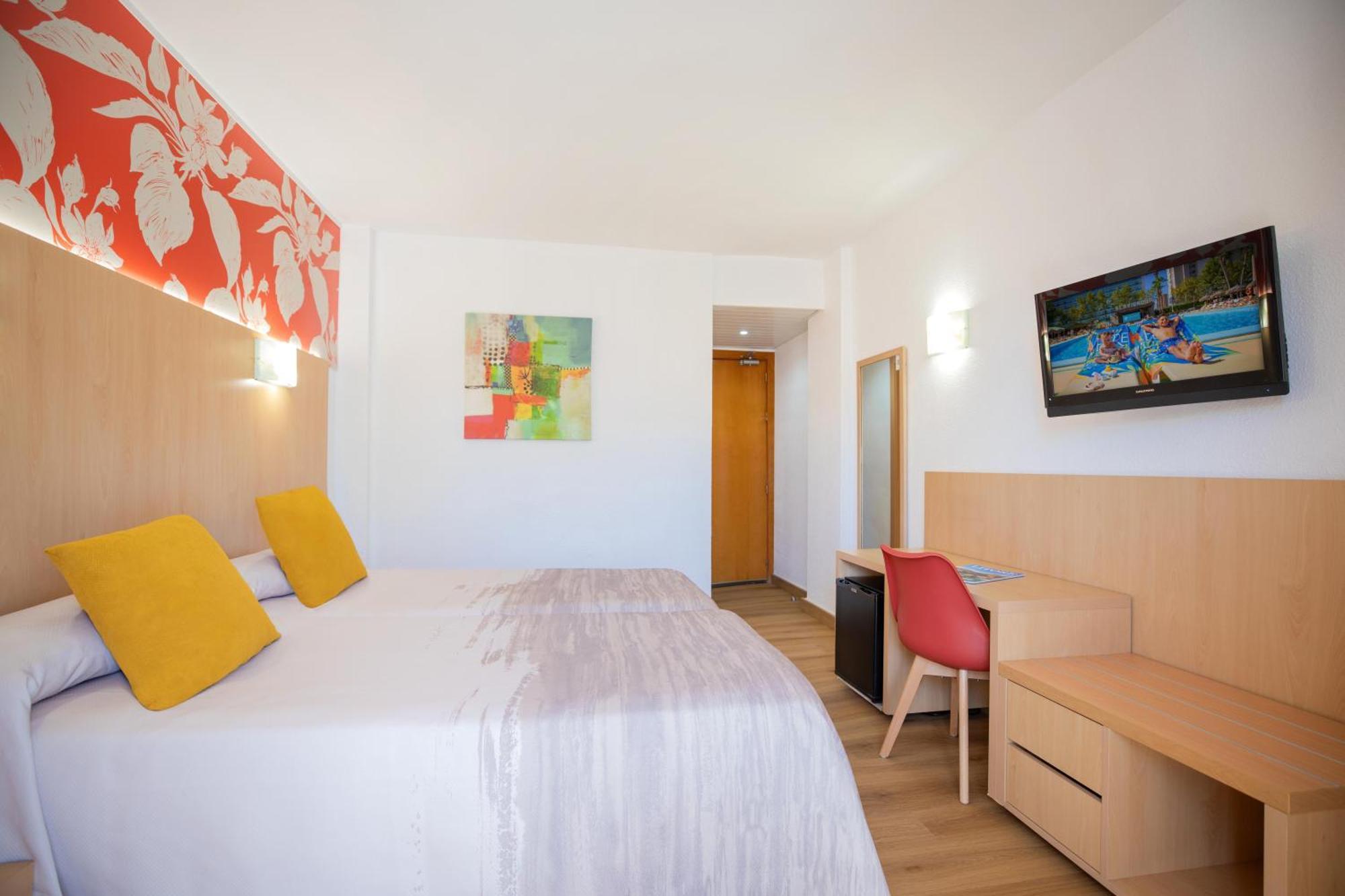 Double or Twin Room Extra Bed