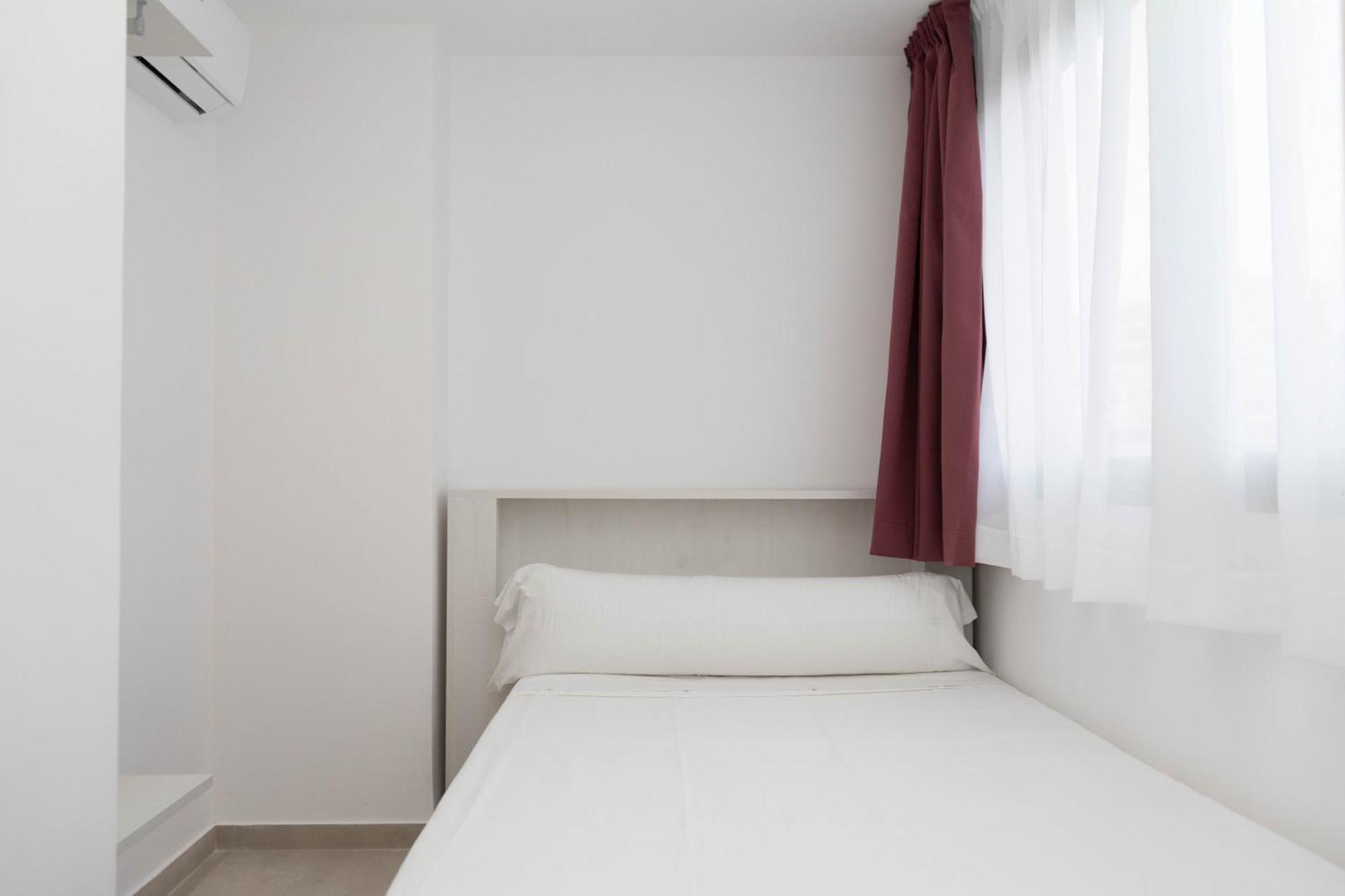 Two-Bedroom Deluxe Apartment