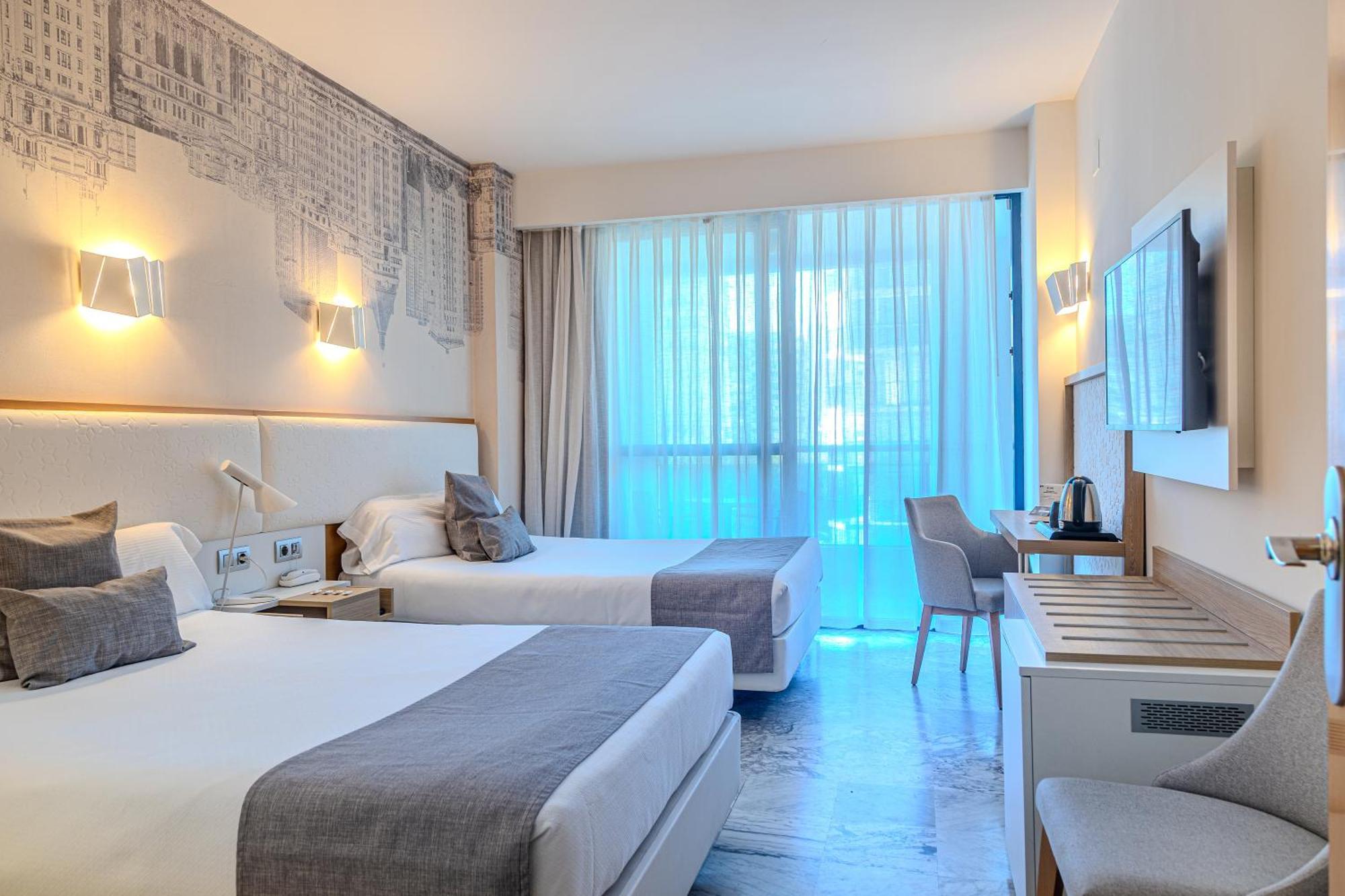 Premium Quadruple Room Terrace