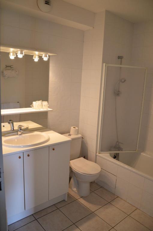 Superior Triple Room,379642063:JPEG