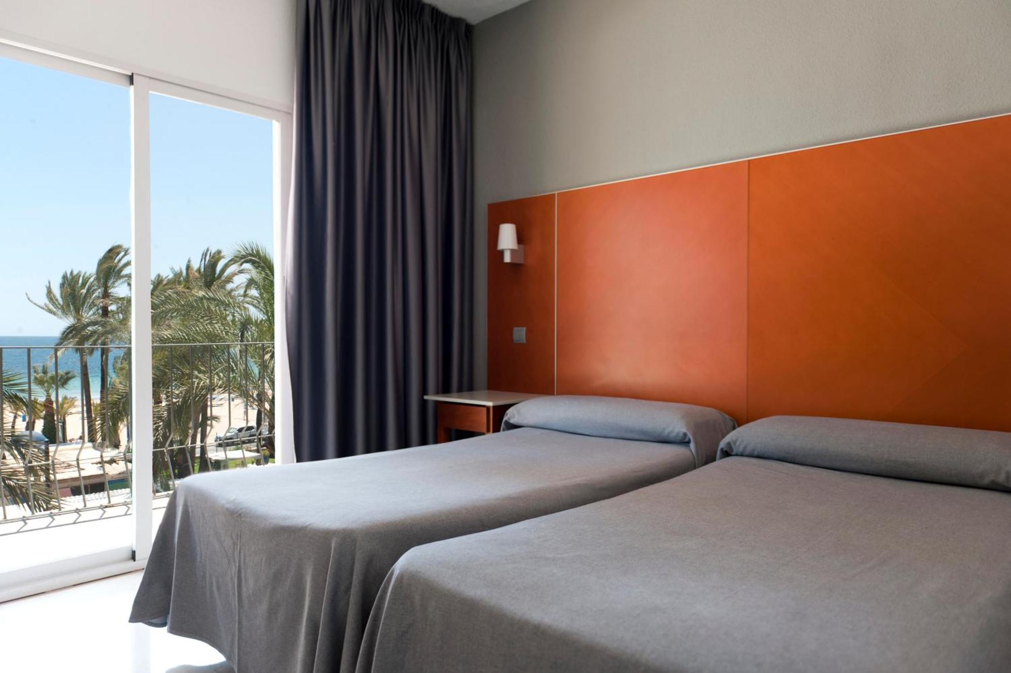 Doppelzimmer mit Gartenblick