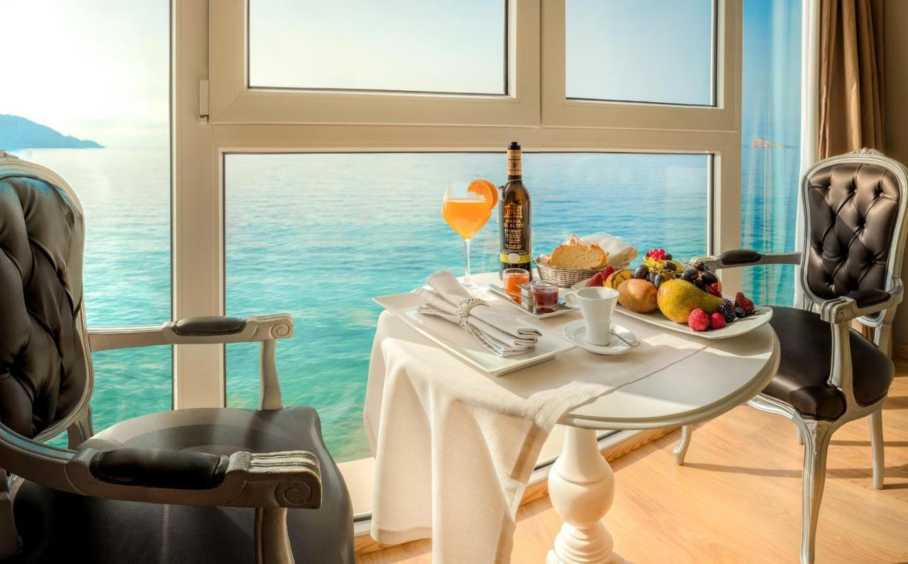 Deluxe Junior Suite Sea View