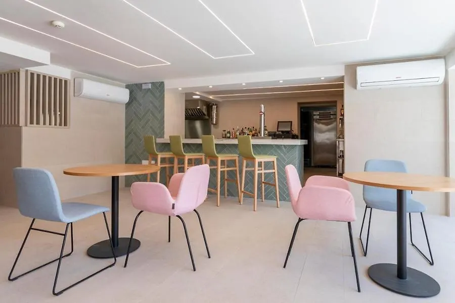 Halley Hotel & Apartments Affiliated By Melia-1