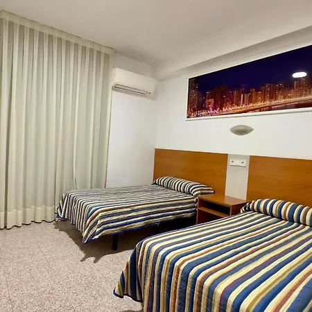 Pension La Orozca Benidorm-3