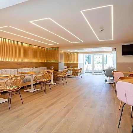 Halley Hotel & Apartments Affiliated By Melia-2