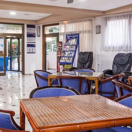 Hotel Calas Marina-3