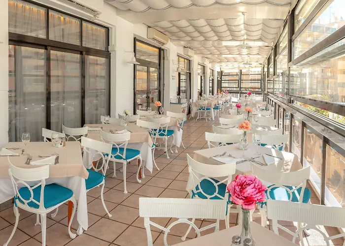 Hotel Rh Corona Del Mar 4* Sup Benidorm